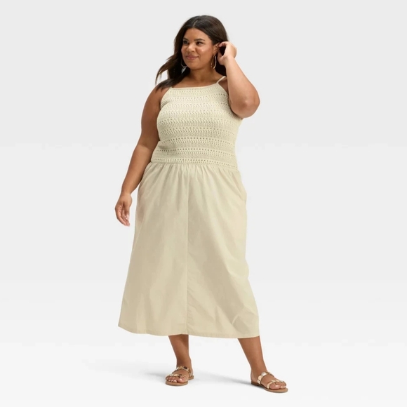 NWT Tan Drop Waist Maxi Sweater Dress Size 1X - Picture 3 of 3